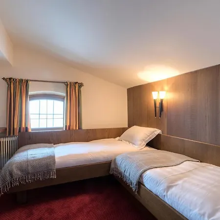 Otel Arlberghoehe St. Christoph am Arlberg