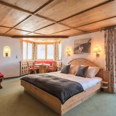 Otel Arlberghoehe St. Christoph am Arlberg