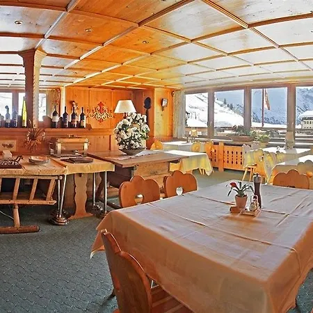 Arlberghoehe Hotel 3*