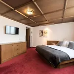 Arlberghoehe Hotel