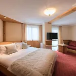 Arlberghoehe Hotel 3*
