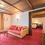 Hotel Arlberghoehe