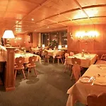 Hotel Arlberghoehe 3*