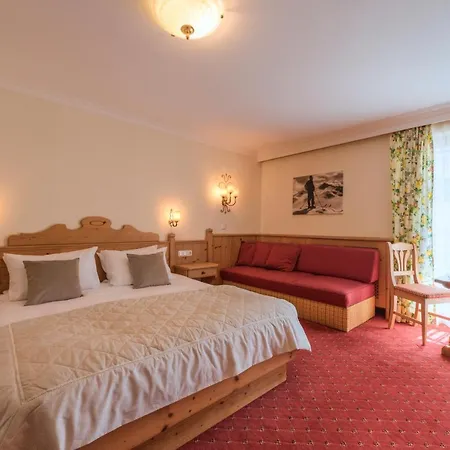 Arlberghoehe Hotel