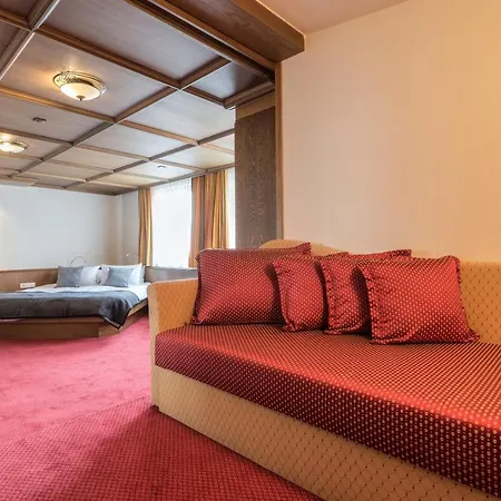 Hotel Arlberghoehe